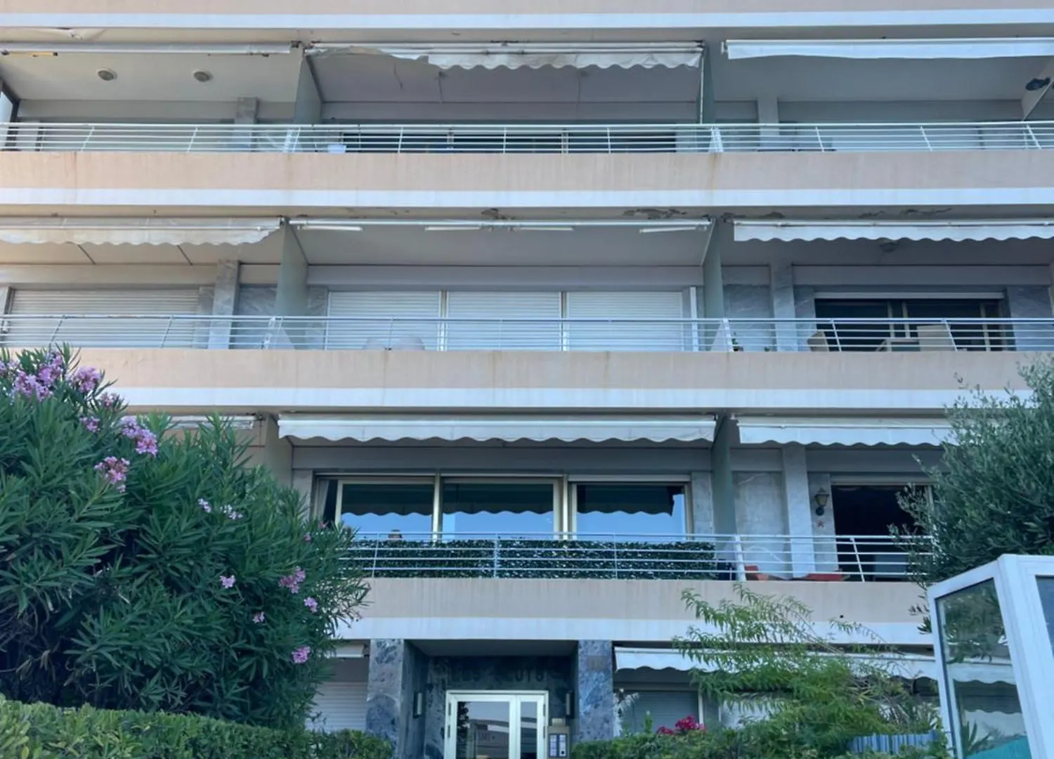 Luxueux Appartement Front De Mer Cannes Apartment