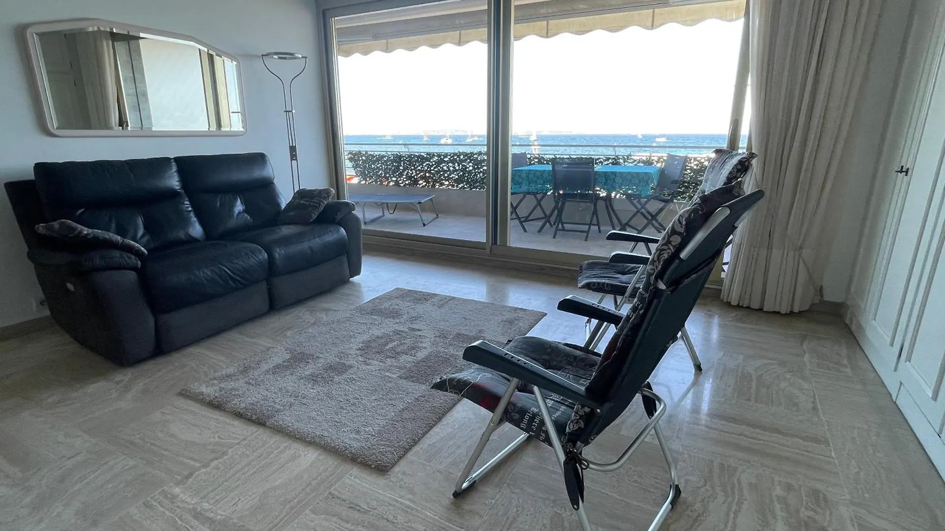 Apartment Luxueux Appartement Front De Mer Cannes